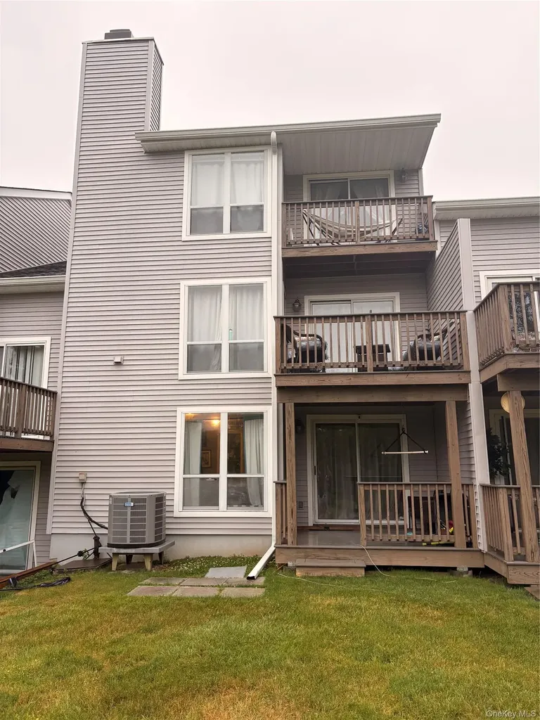 103 Woods Brooke Drive Mahopac NY 10541