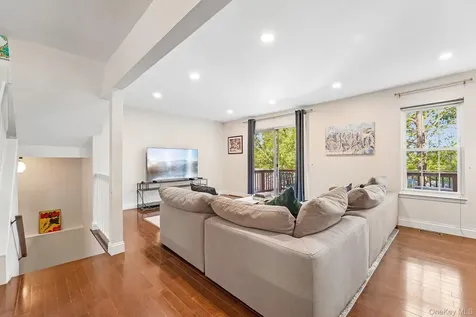422 Carrollwood Drive Tarrytown NY 10591