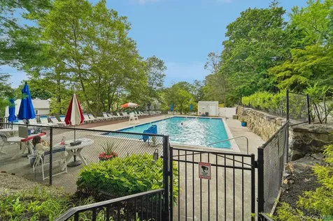 422 Carrollwood Drive Tarrytown NY 10591