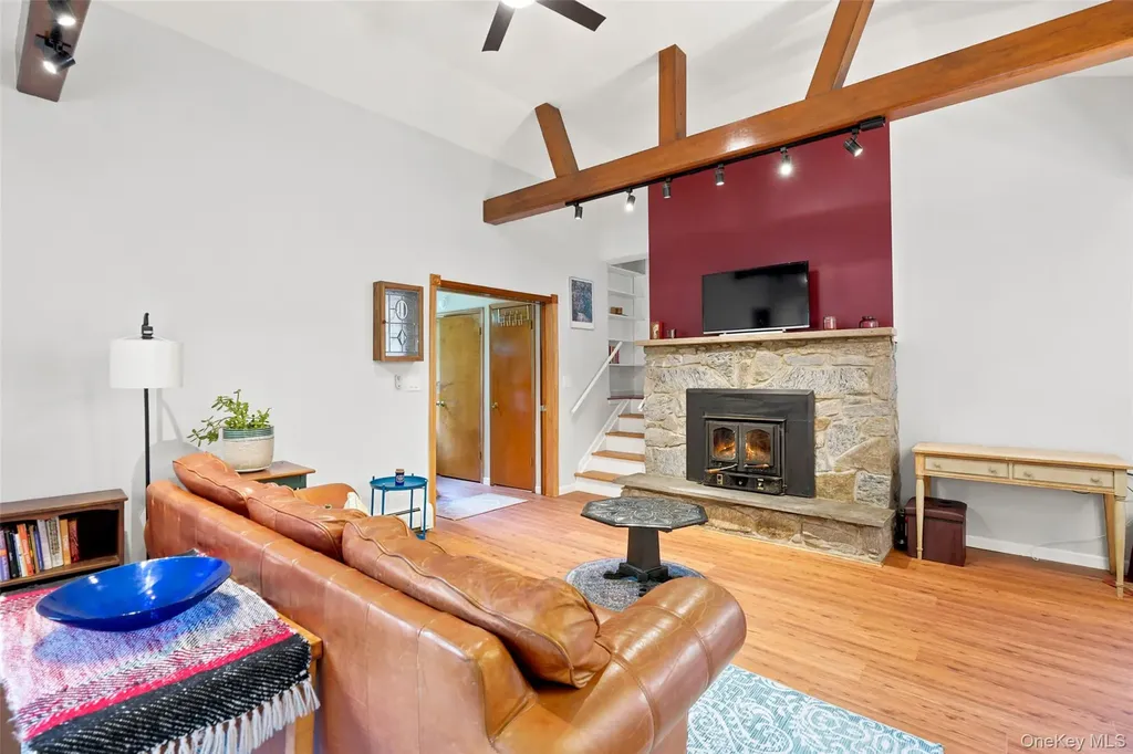 9 Starview Avenue Putnam Valley NY 10579