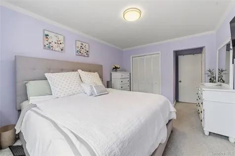 9 Bryant Crescent White Plains NY 10605