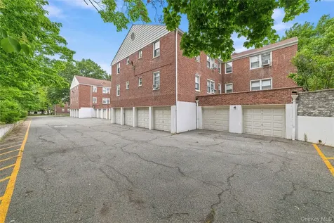 9 Bryant Crescent White Plains NY 10605