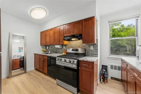 9 Bryant Crescent White Plains NY 10605
