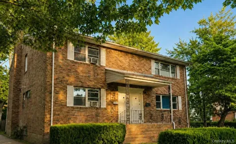 2 Arbor Place Glen Cove NY 11542