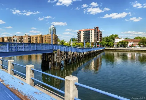 2550 E 11th Street Brooklyn NY 11235