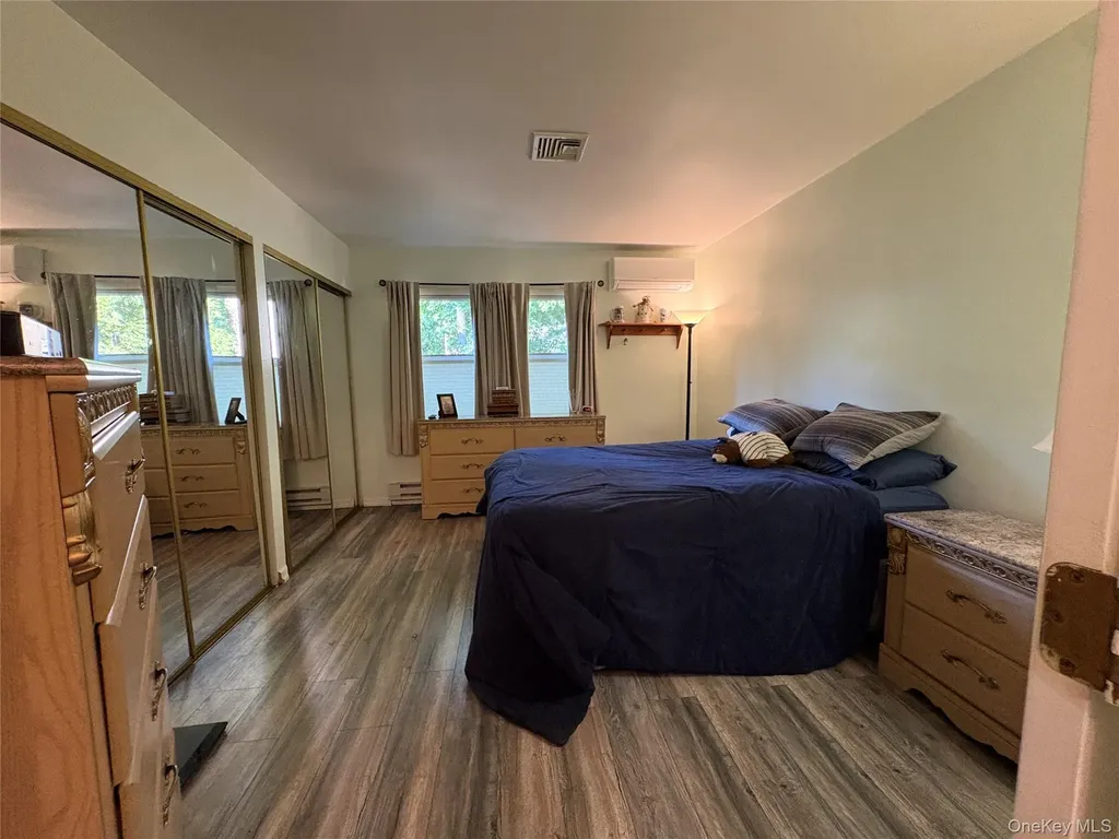 152B Laurance Lane Ridge NY 11961