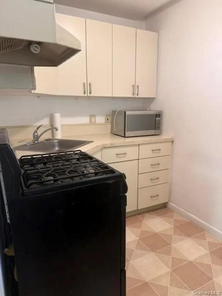 23 Landscape Drive Wheatley Heights NY 11798