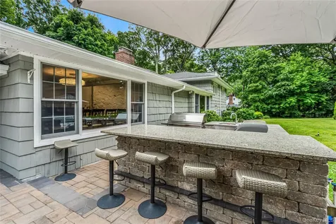 19 Tappentown Lane Brookville NY 11545
