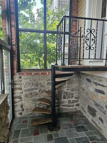 33 Cliff Avenue Yonkers NY 10705