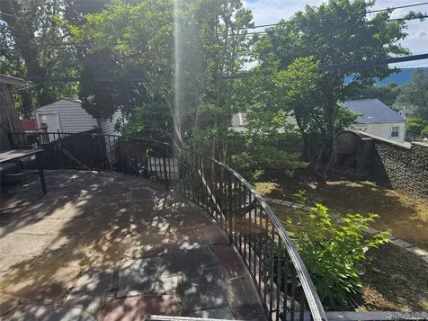 33 Cliff Avenue Yonkers NY 10705