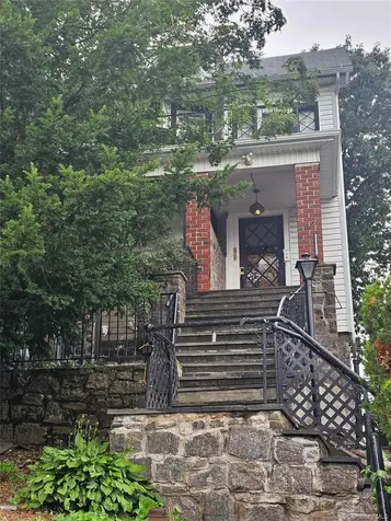33 Cliff Avenue Yonkers NY 10705