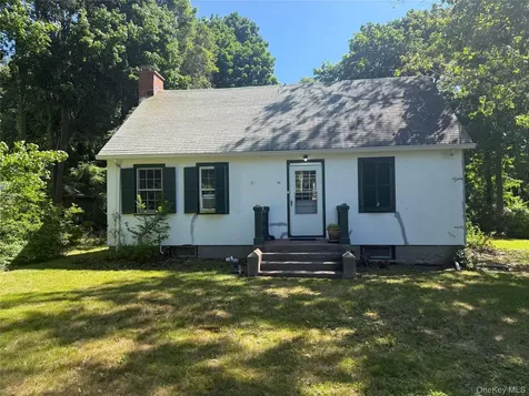 46 Greenwich Road Bedford NY 10506
