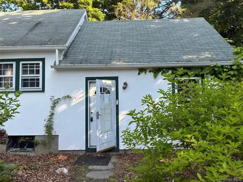 46 Greenwich Road Bedford NY 10506