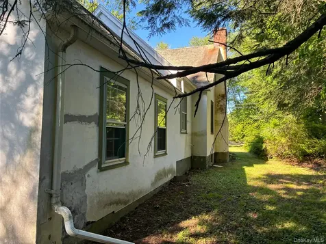 46 Greenwich Road Bedford NY 10506