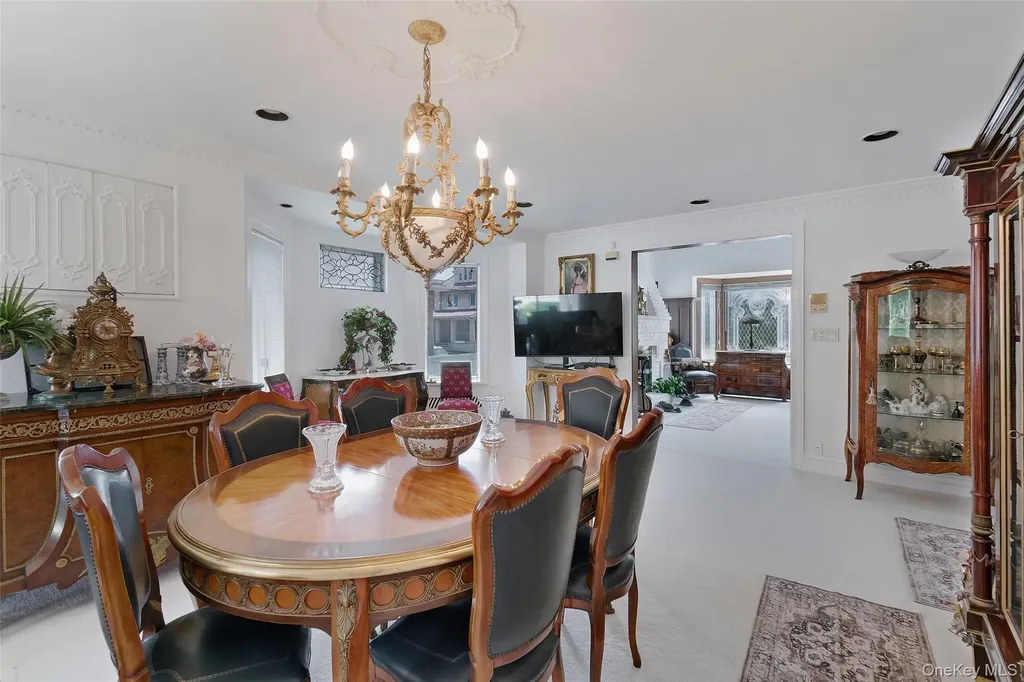 176 Beach 143rd Street Neponsit NY 11694