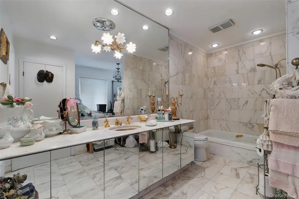 176 Beach 143rd Street Neponsit NY 11694