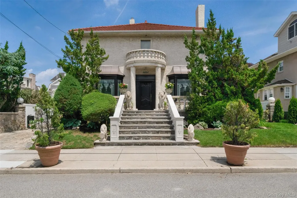 176 Beach 143rd Street Neponsit NY 11694