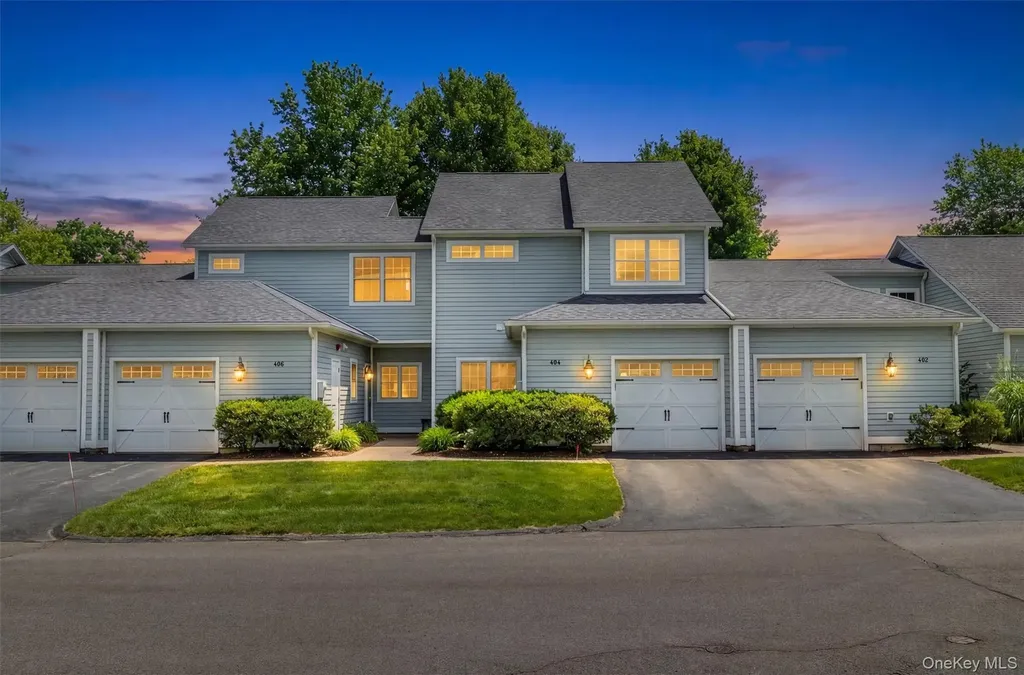 404 Gardenia Drive Rhinebeck NY 12572