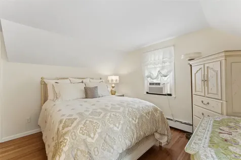 162 Midland Avenue Yonkers NY 10705