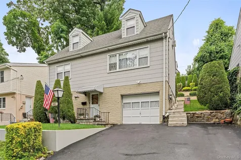 162 Midland Avenue Yonkers NY 10705