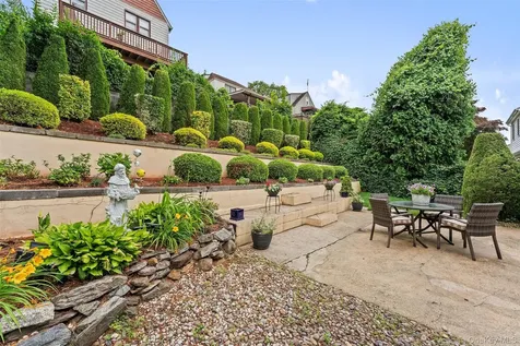 162 Midland Avenue Yonkers NY 10705