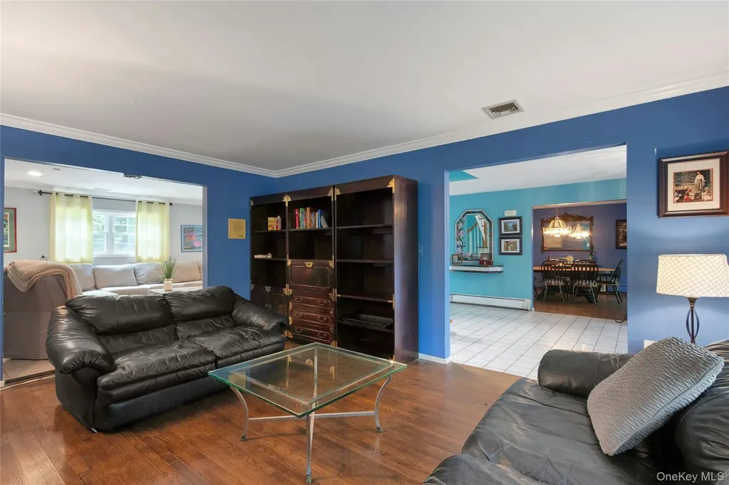 7 S Cranford Road Bardonia NY 10954