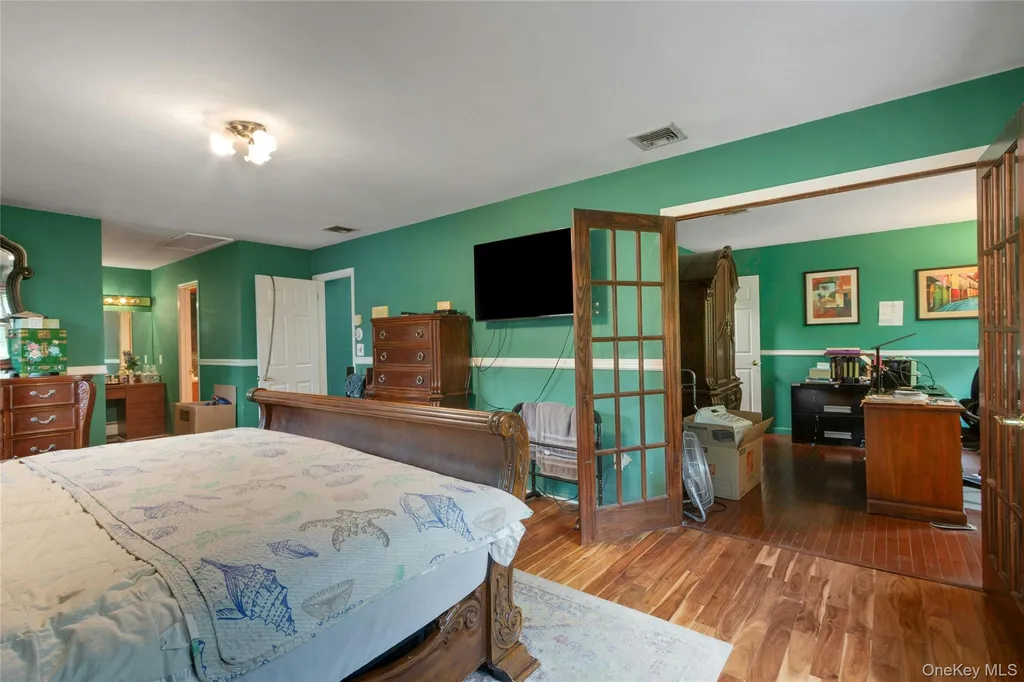 7 S Cranford Road Bardonia NY 10954