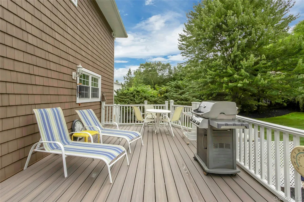 7 S Cranford Road Bardonia NY 10954
