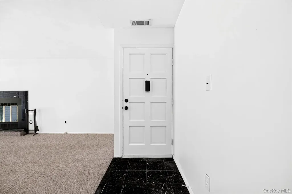 101 Town Hill Road Nanuet NY 10954