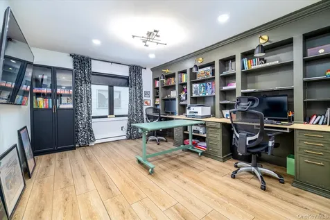 2647 Frances Street Bellmore NY 11710
