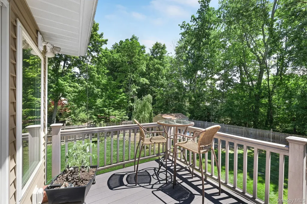 11 Danspence Road Poughkeepsie NY 12603