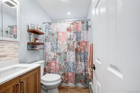 11 Danspence Road Poughkeepsie NY 12603