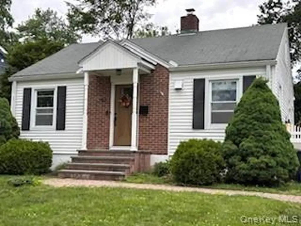 83 Braunsdorf Road Pearl River NY 10965