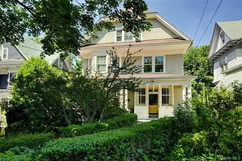 97 Belvedere Drive Yonkers NY 10705