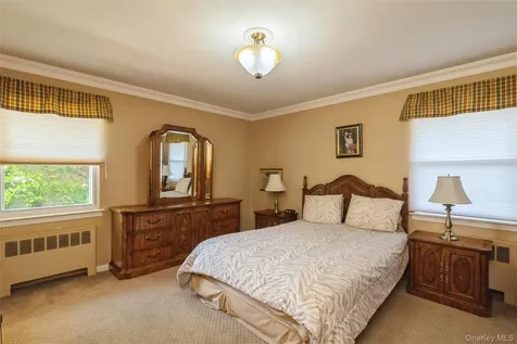 204 Halsey Avenue Jericho NY 11753