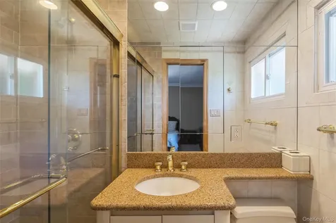 204 Halsey Avenue Jericho NY 11753