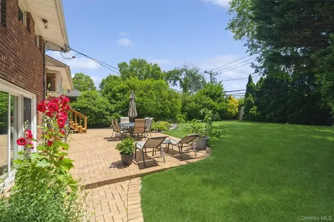204 Halsey Avenue Jericho NY 11753