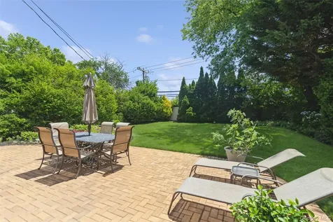 204 Halsey Avenue Jericho NY 11753