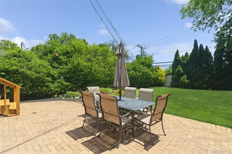 204 Halsey Avenue Jericho NY 11753