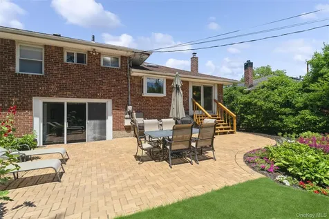 204 Halsey Avenue Jericho NY 11753