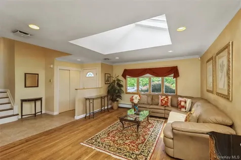 204 Halsey Avenue Jericho NY 11753