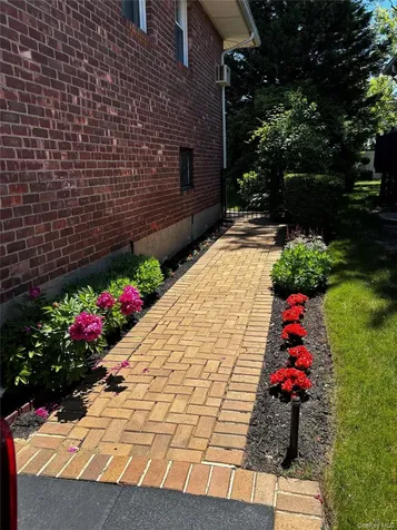 204 Halsey Avenue Jericho NY 11753