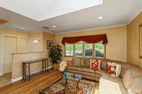 204 Halsey Avenue Jericho NY 11753