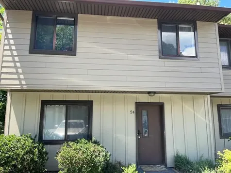 24 Hudson Heights Drive Poughkeepsie NY 12601