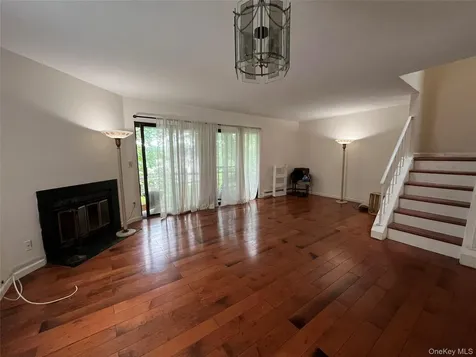 24 Hudson Heights Drive Poughkeepsie NY 12601
