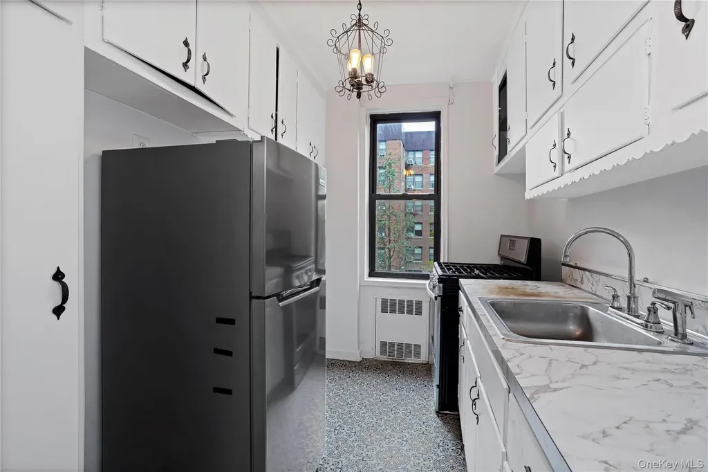 2280 Burnett Street Brooklyn NY 11229