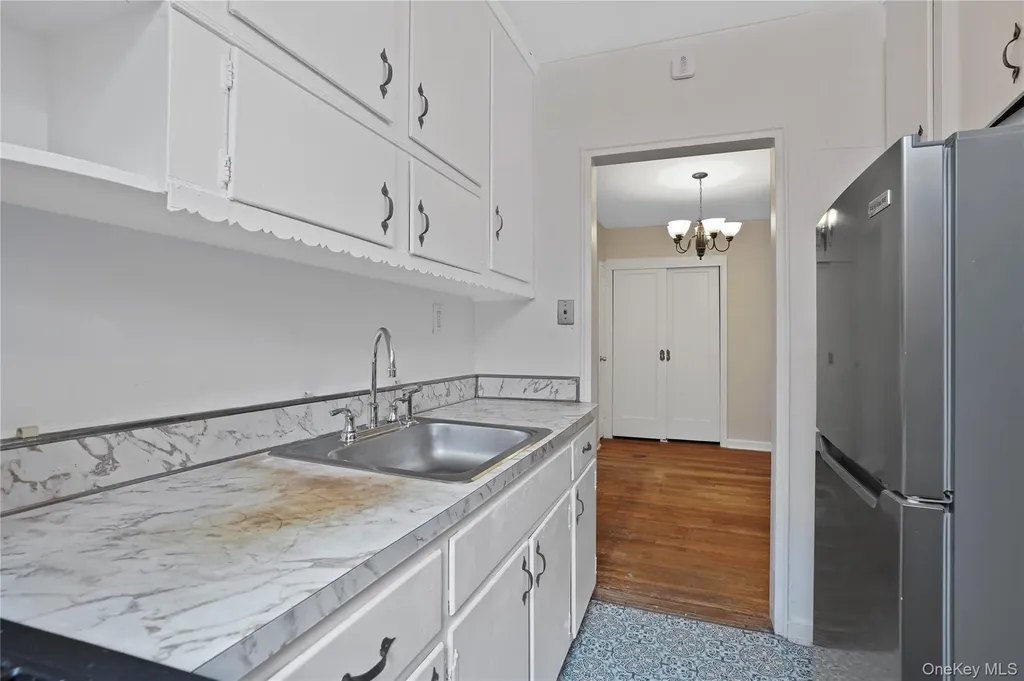 2280 Burnett Street Brooklyn NY 11229