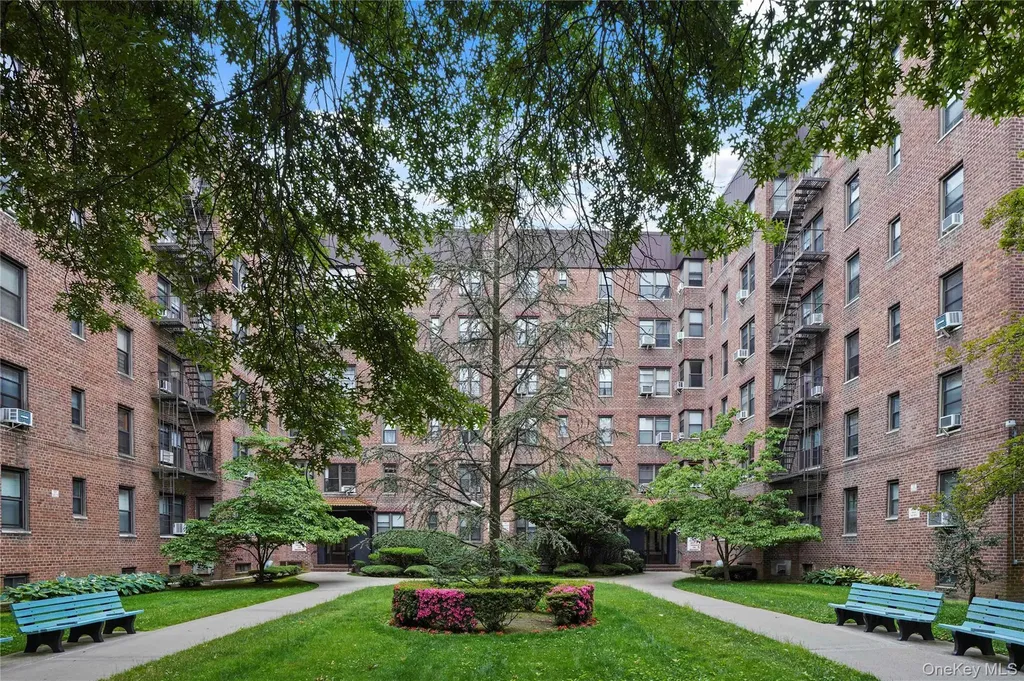 2280 Burnett Street Brooklyn NY 11229