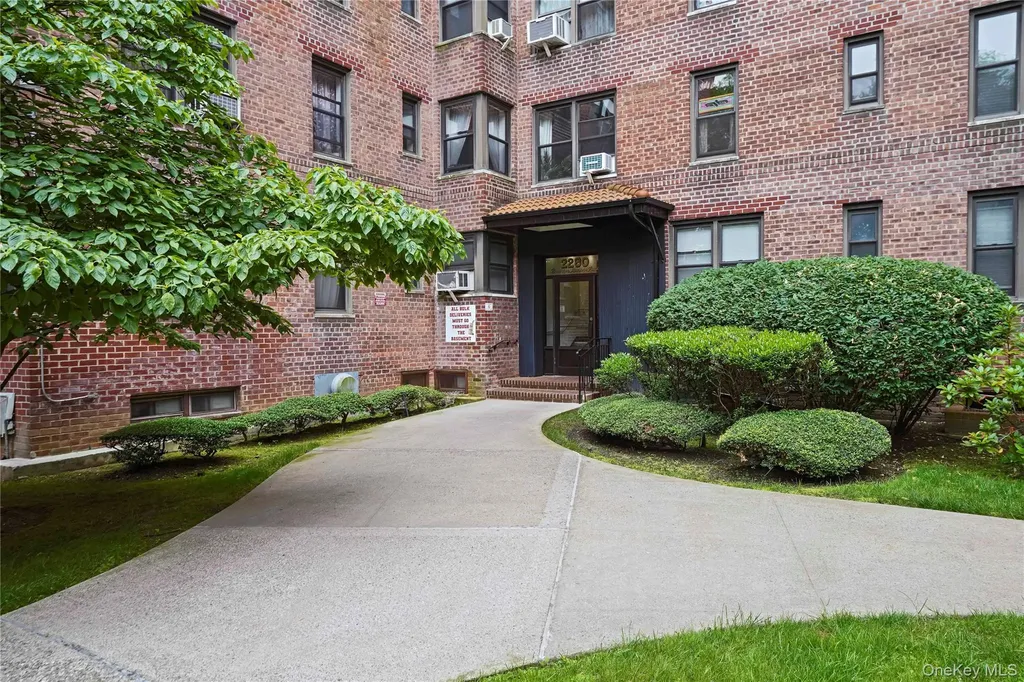 2280 Burnett Street Brooklyn NY 11229