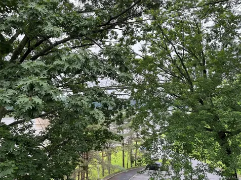 24 Hudson Heights Drive Poughkeepsie NY 12601